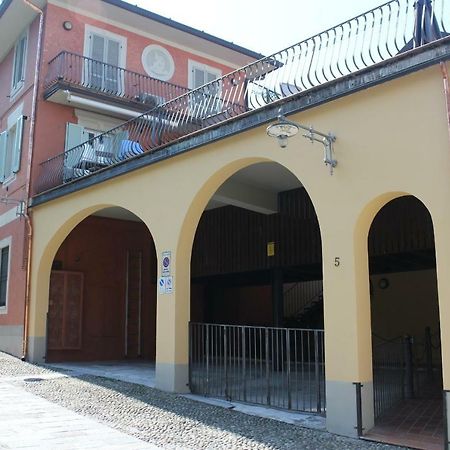 La Casetta Del Porto Sulzano Eksteriør billede