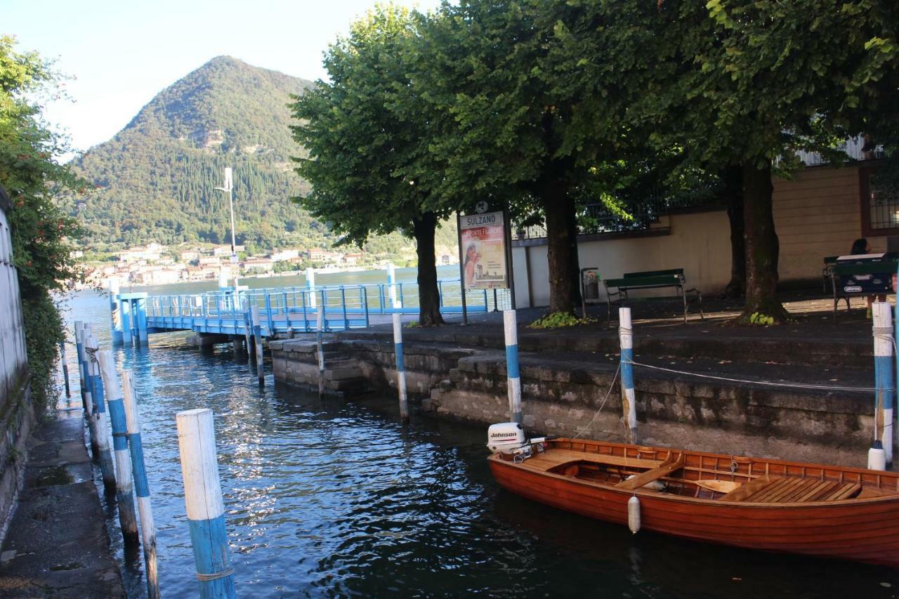 La Casetta Del Porto Sulzano Eksteriør billede